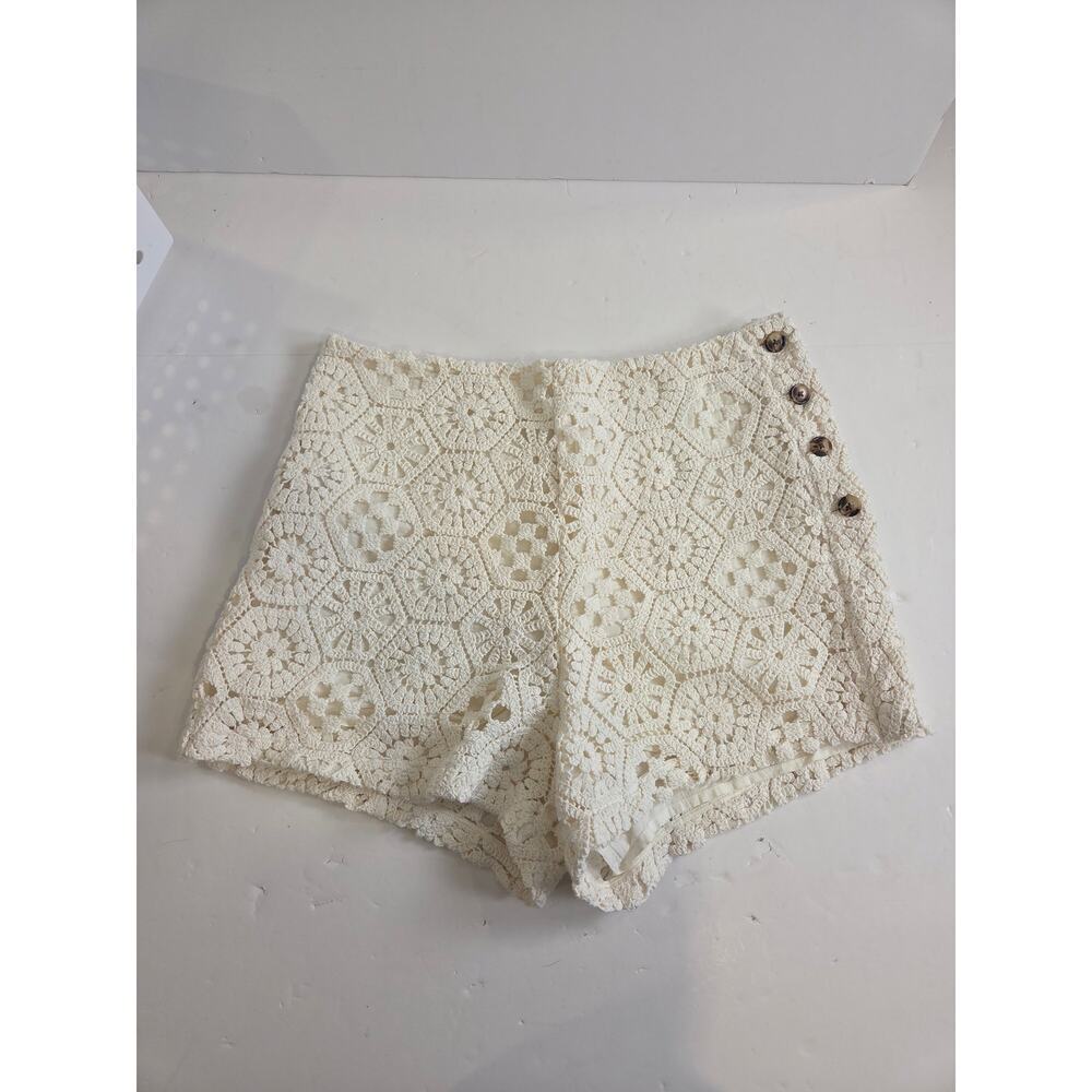 Treasure & Bonds Crochet High Waist Cream Shorts 12
